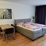 Apartament Jahnstrasse *