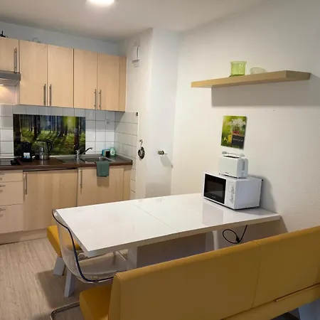 ياهنشتراسيه دوسلدورف