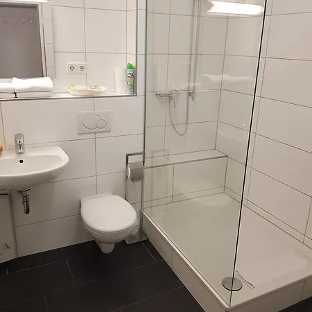 ياهنشتراسيه دوسلدورف