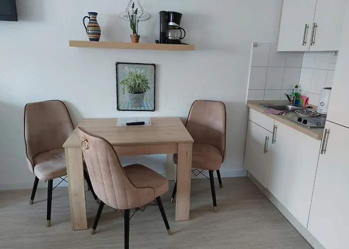 Jahnstrasse, Friedrichstadt Appartement