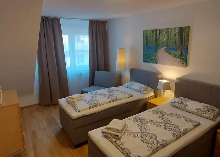 Jahnstrasse, Friedrichstadt