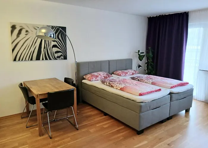 Daire Jahnstrasse, Friedrichstadt *